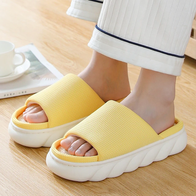 women's slippers